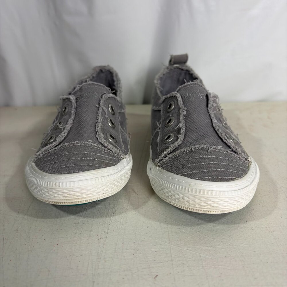 Blowfish Malibu Grey Slip-On Casual Canvas Sneaker Women Size 8.5 - Picture 3 of 13